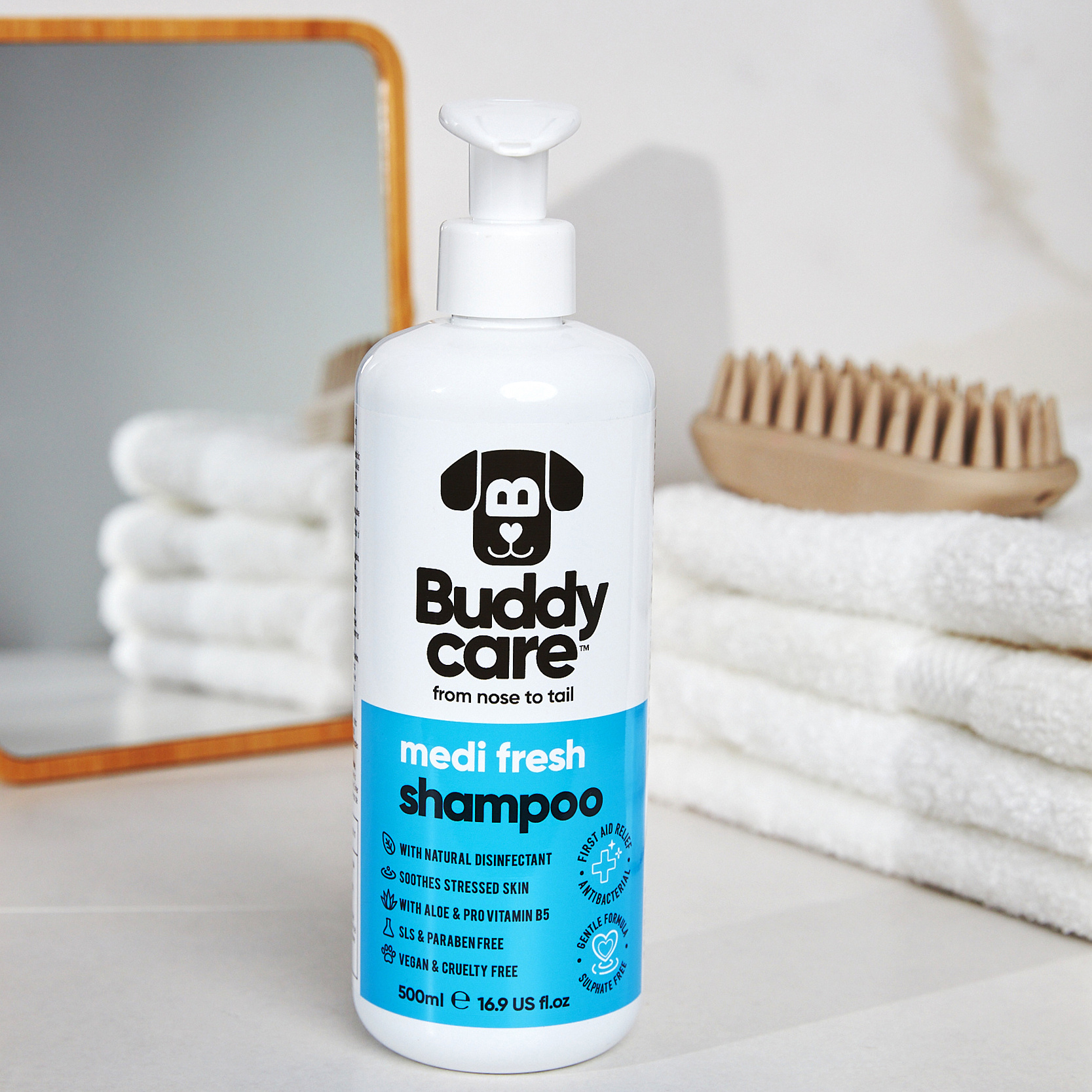 Buddycare Dog Shampoo - Medi Fresh - 500ml / 16.9 fl oz
