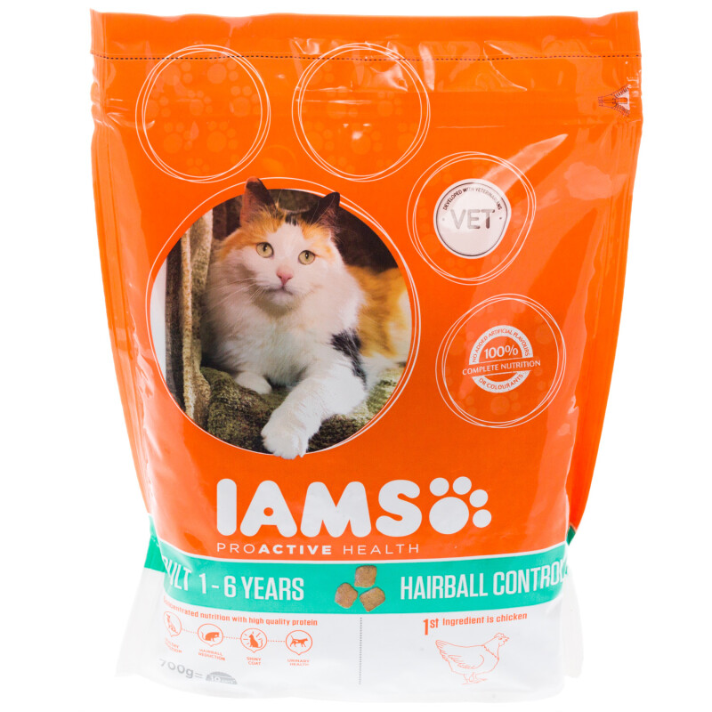 IAMS Adult Cat Hairball Chicken Flavour 700g