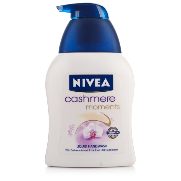 Nivea Cashmere Moments Handwash