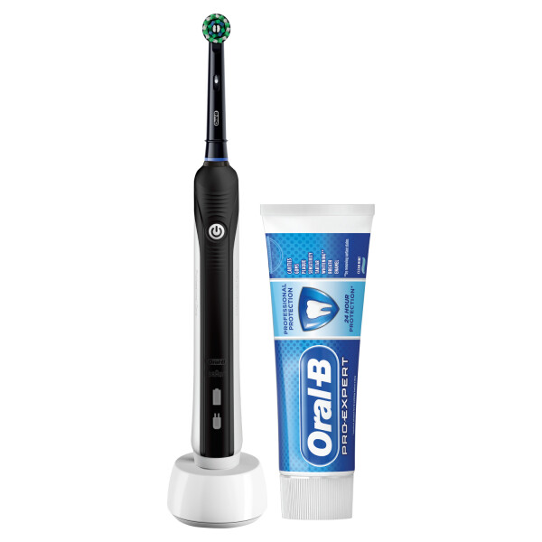 Oral-B Pro 1 650 CrossAction Black + Bonus Toothpaste