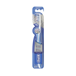  Oral-B Pro-Expert Crossaction All Around Clean Manual Toothbrush 