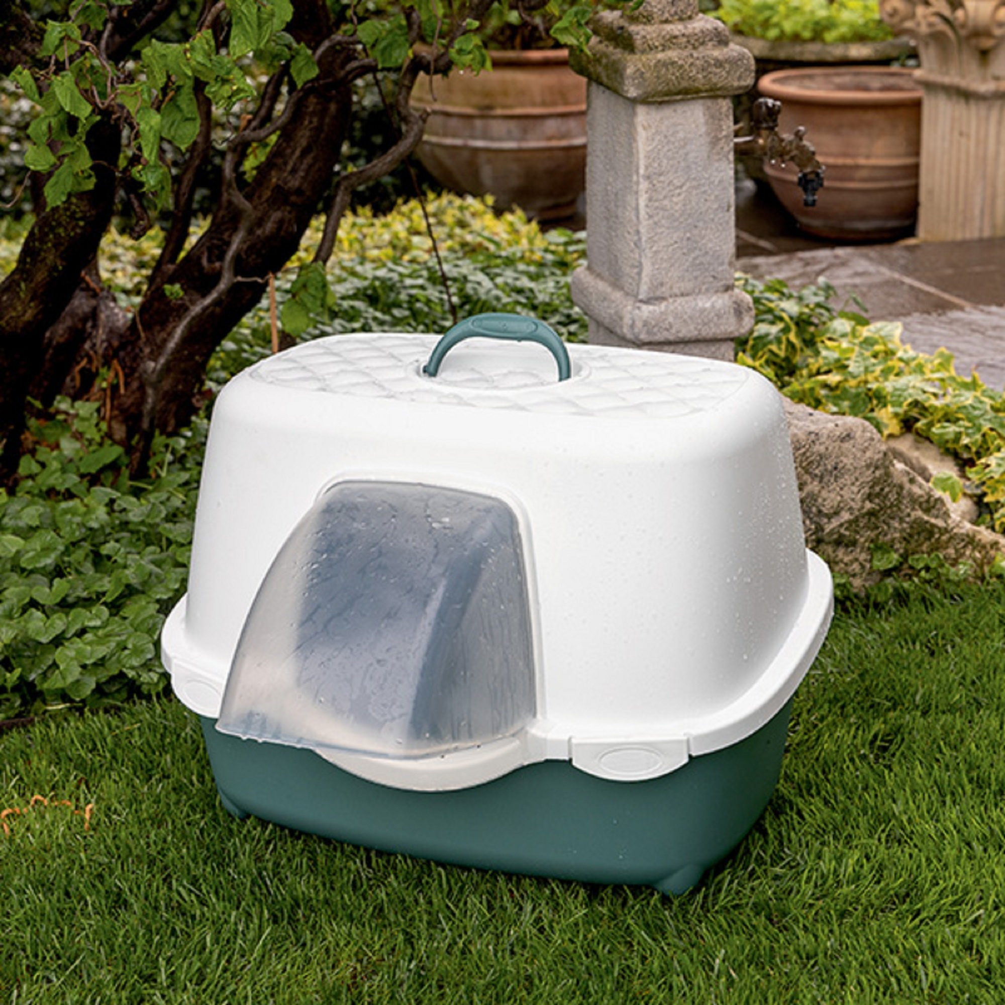 Stefanplast Tres Chic Outdoor Hooded Cat Litter Tray - White/Green