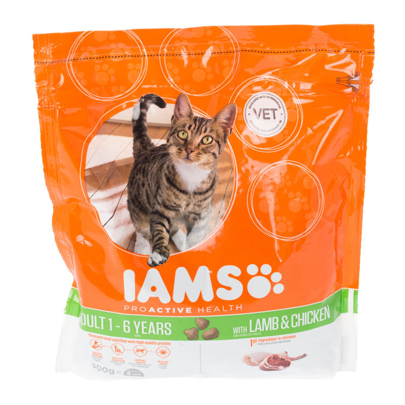 Expiry 17/07/2017 - IAMS Adult Cat Lamb